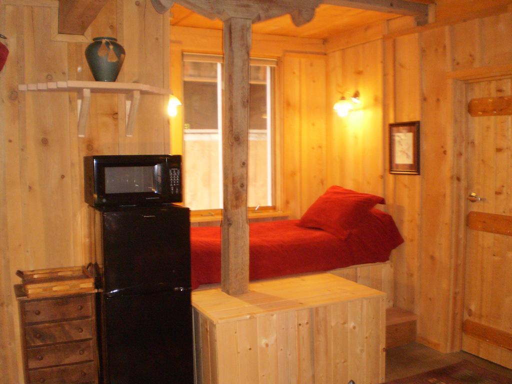 Silver River Adobe Inn Bed And Breakfast Farmington Luaran gambar