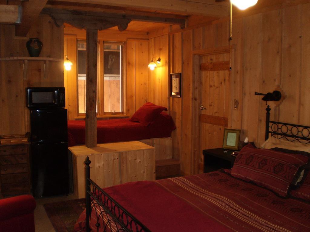 Silver River Adobe Inn Bed And Breakfast Farmington Luaran gambar